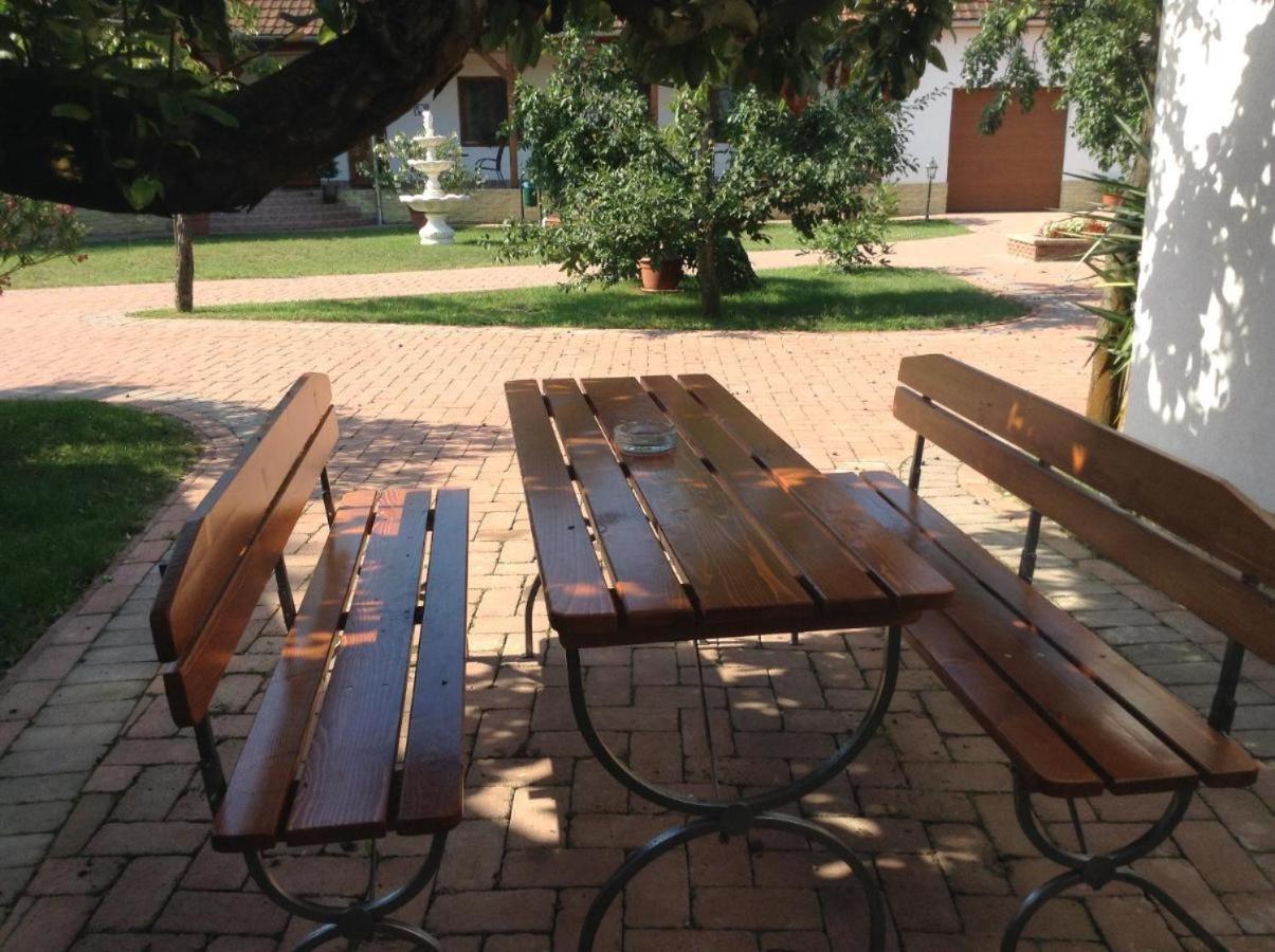 Bornemisza Kuria Wellness Resort Tiszabecs Kültér fotó